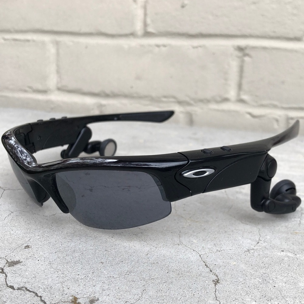 Oakley Thump 512. MP3 player.